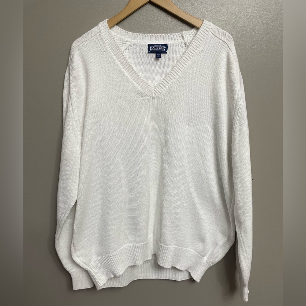 Vintage Lands’ End Men’s XL Tall Cotton V-Neck Sweater made in USA white